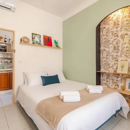 Quartier Chic L L Gare L Tramway Privat bolig