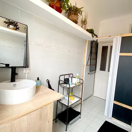 Quartier Chic L L Gare L Tramway Nizza