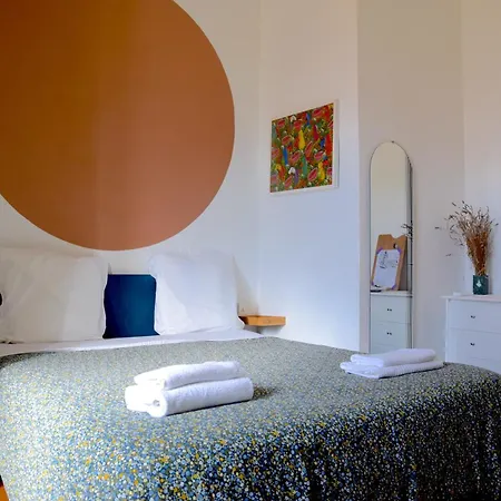 Quartier Chic L L Gare L Tramway *